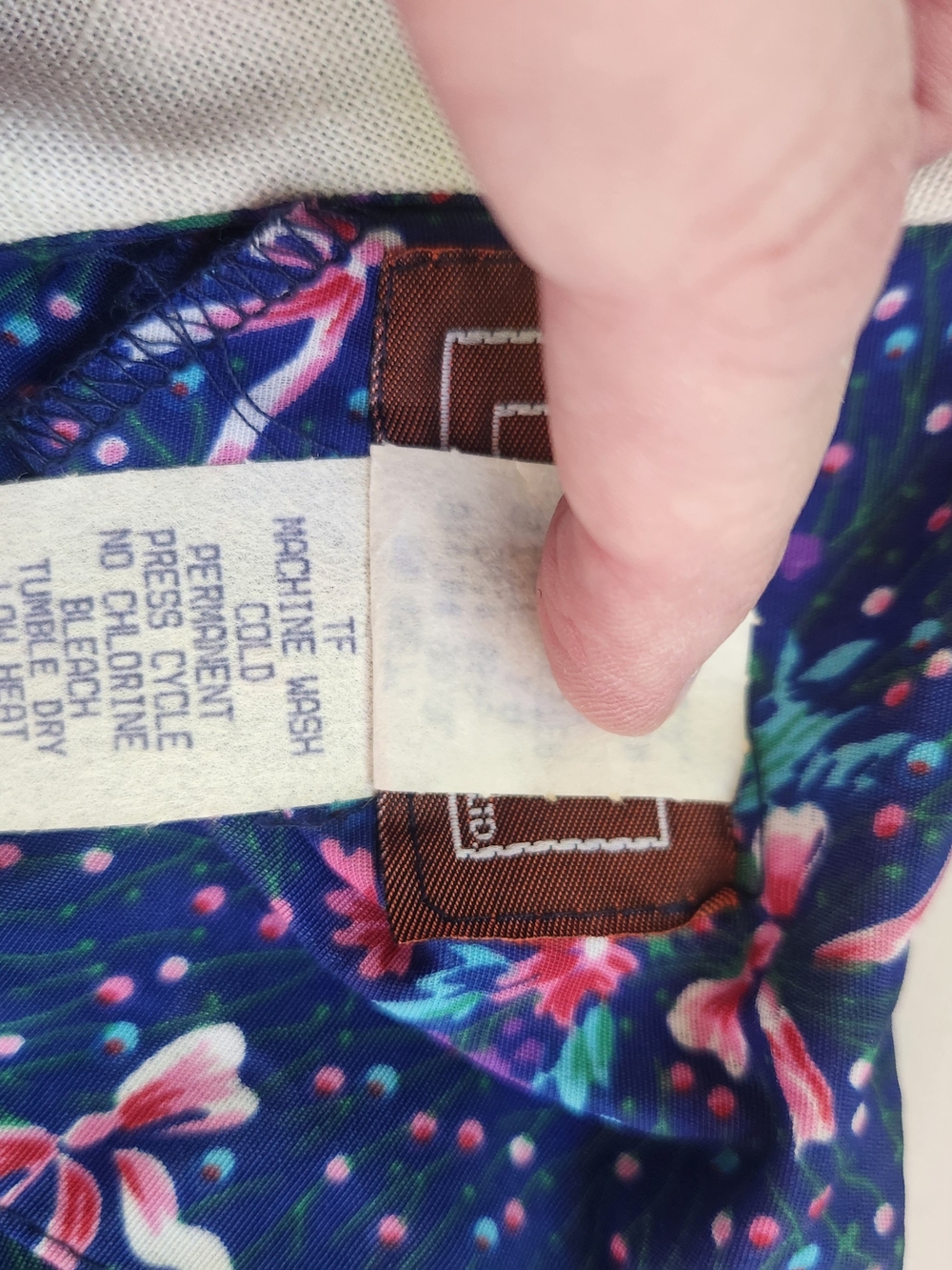 Vintage Navy Floral Dress with Lace Bib Collar - Picture 8 of 12